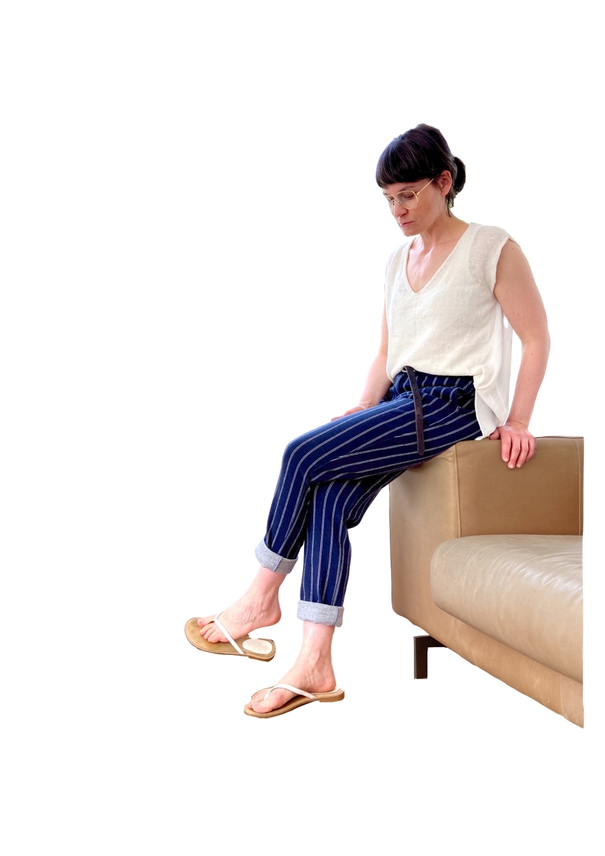 Nadelstreifenhose_und_Shirt