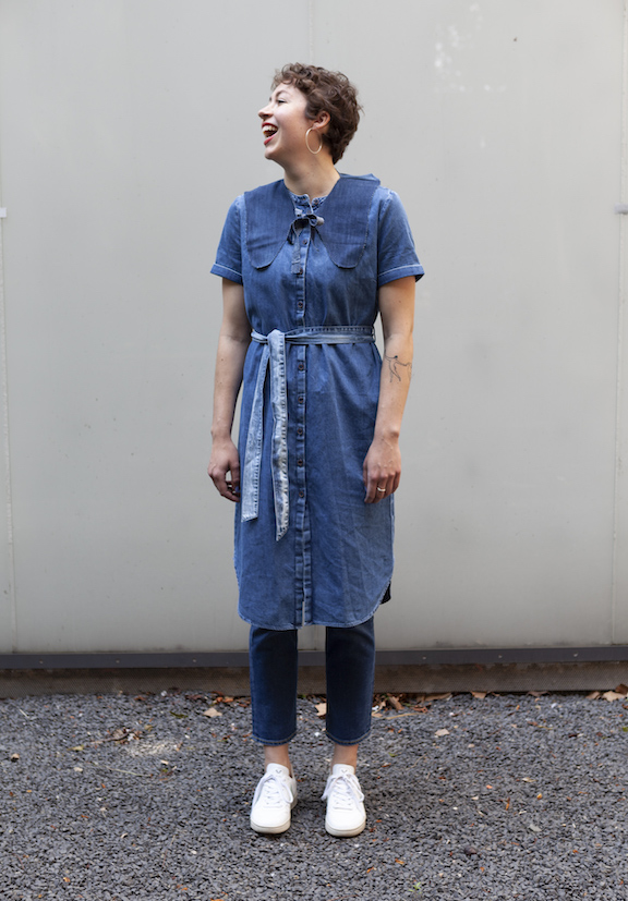 Olina im Jeans Outfit